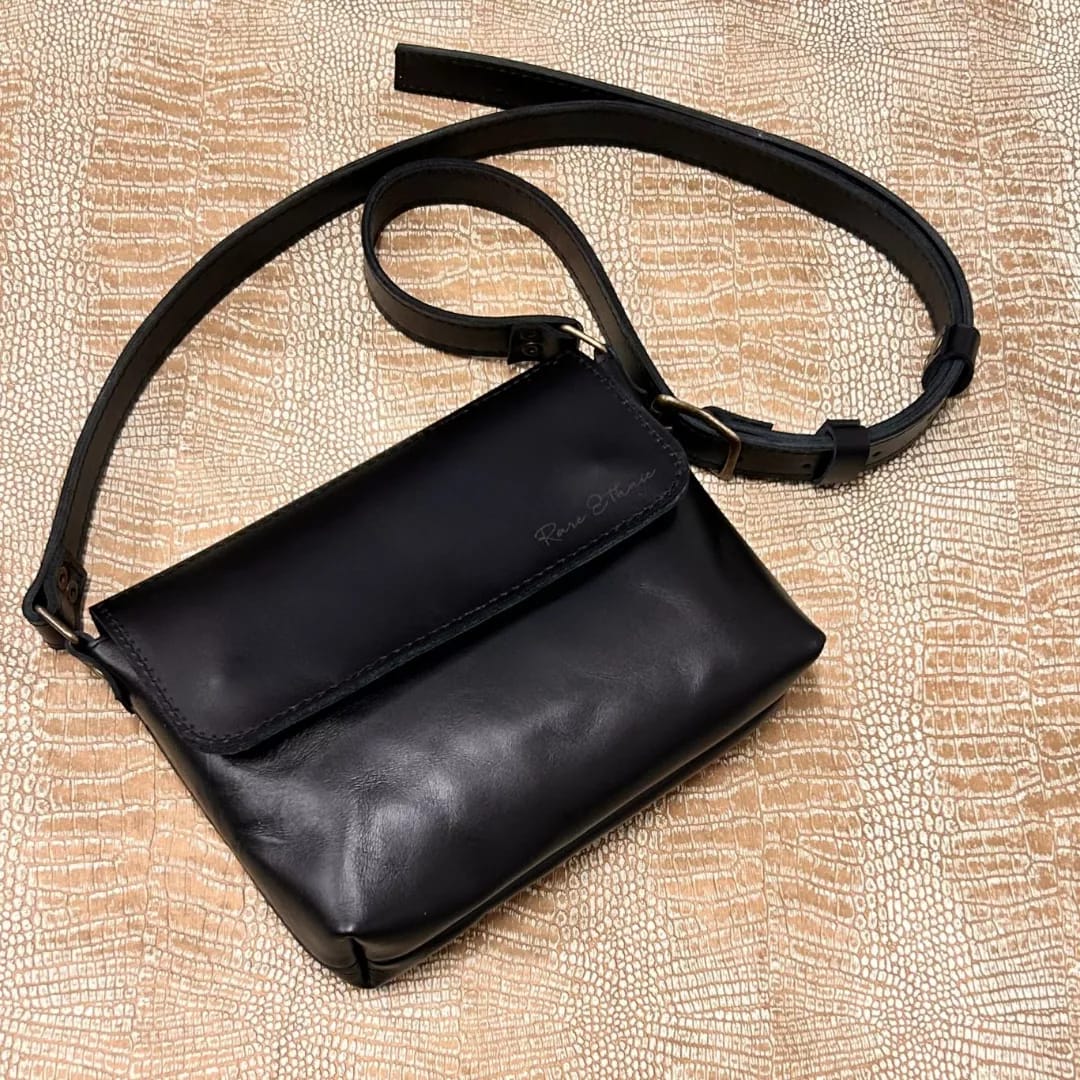 Slim Crossbody