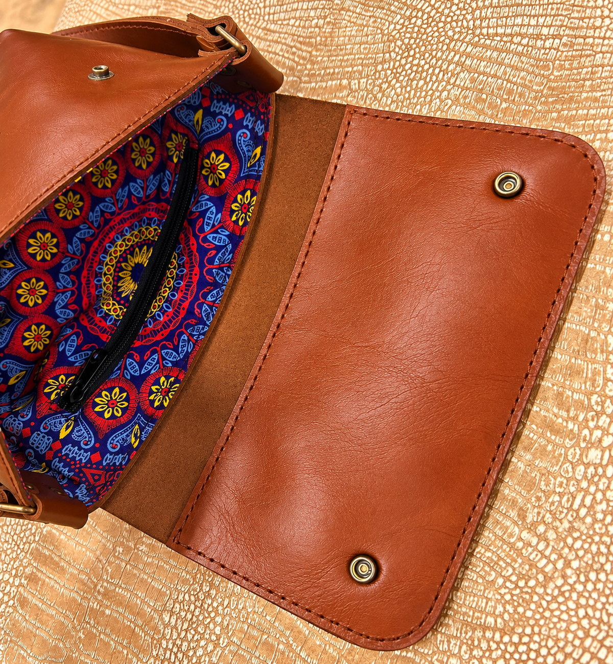 Slim Crossbody - Sienna Brown